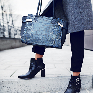 Dark blue leather bag